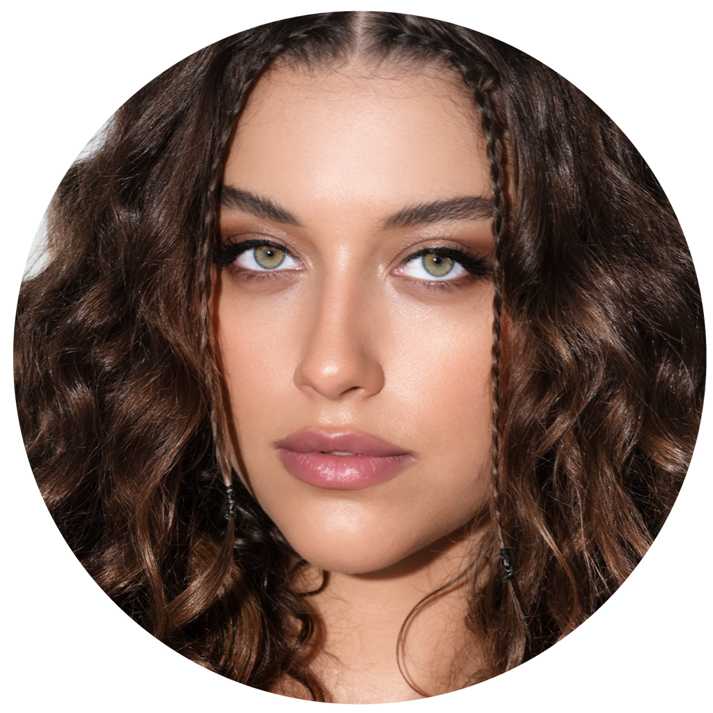 black hairtone image