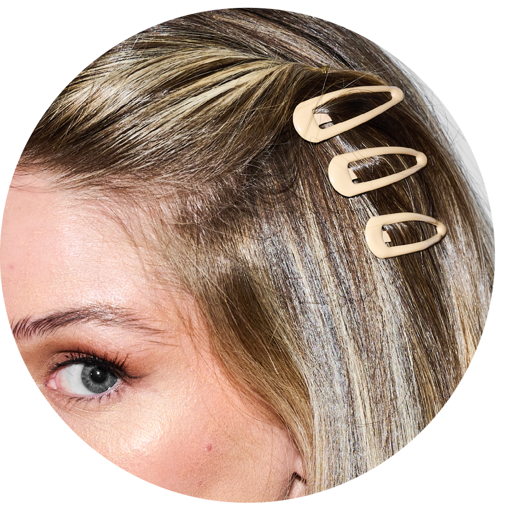 blonde hairtone image