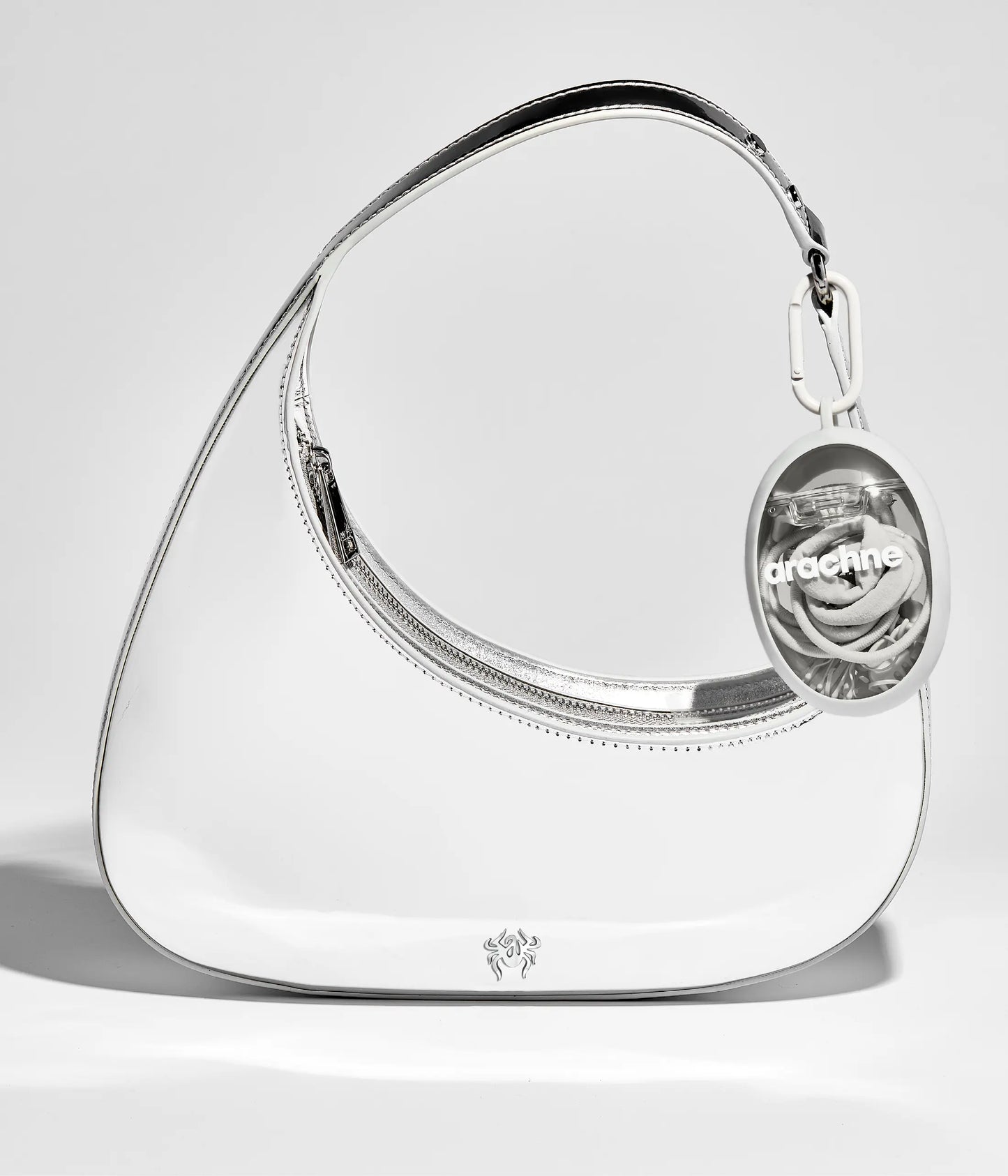 L'UOVO™ The Everywhere Essentials Egg  in Silver Fox, 38 Pcs