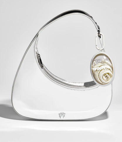 L'UOVO™ The Everywhere Essentials Egg  in Icy Platinum, 38 Pcs
