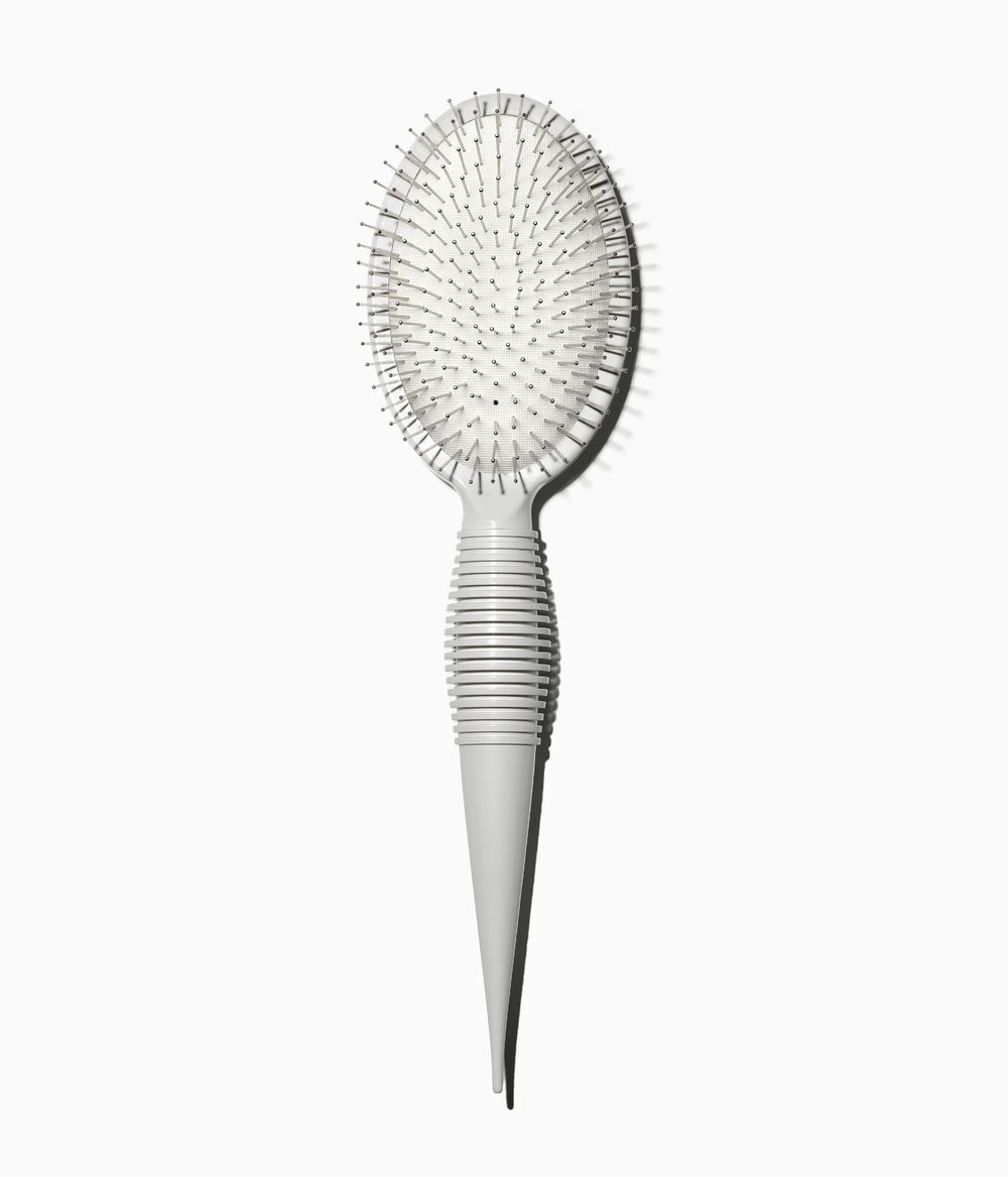 RootRefresh™ DEEP-CLEANSE Antibacterial Hairbrush with Soothing Metal Pins