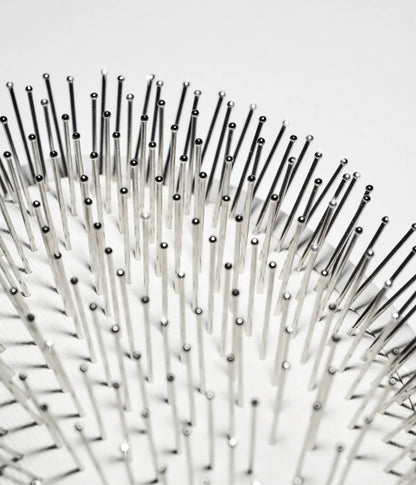 RootRefresh™ DEEP-CLEANSE Antibacterial Hairbrush with Soothing Metal Pins