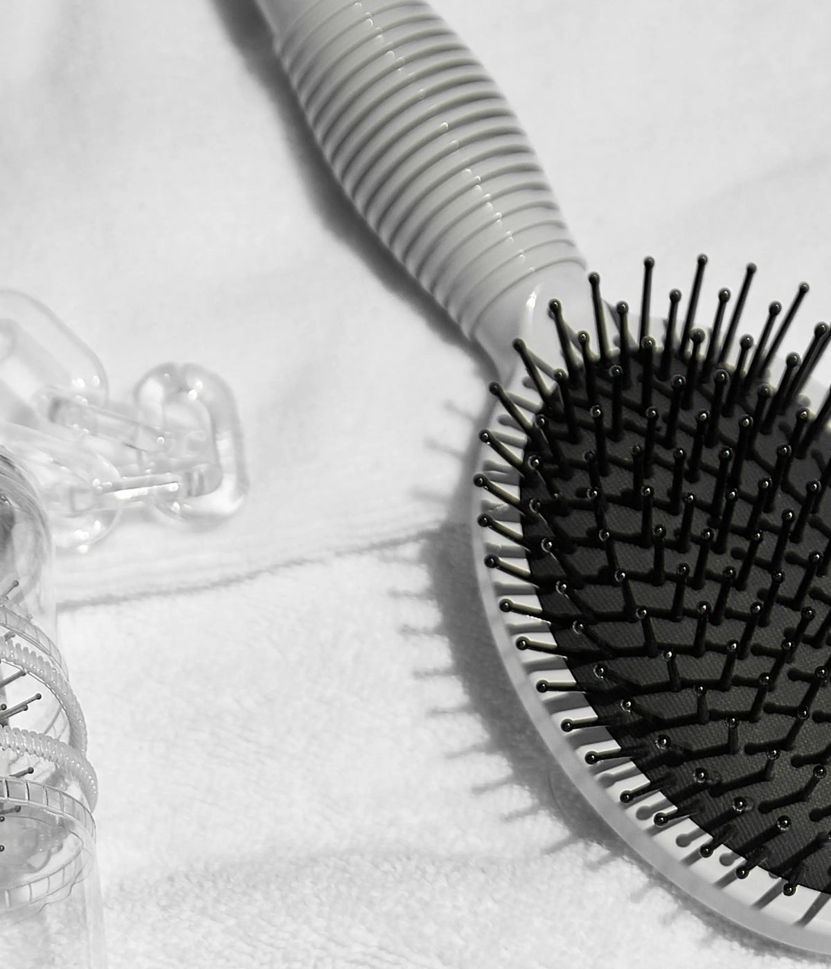DailyDetox™ Charcoal Detangle Hairbrush