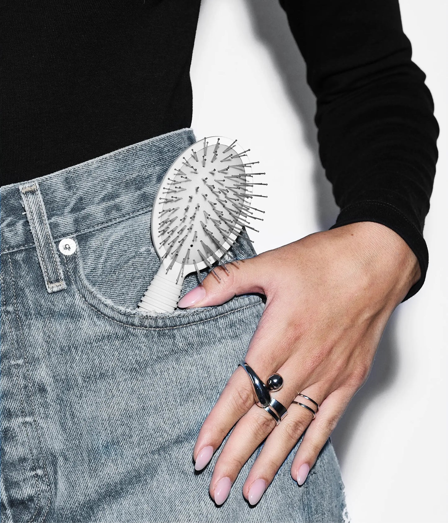 MINI RootRenew™ Scalp Therapy, Charcoal-Detox Hairbrush