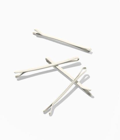SuperHold™ Flat Enamel Bobby Pins Icy Platinum, 24 Pcs